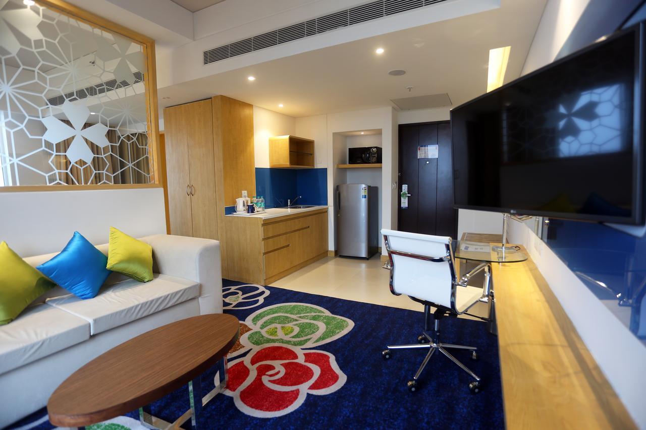 Holiday Inn Express Chennai Old Mahabalipuram Road Ngoại thất bức ảnh