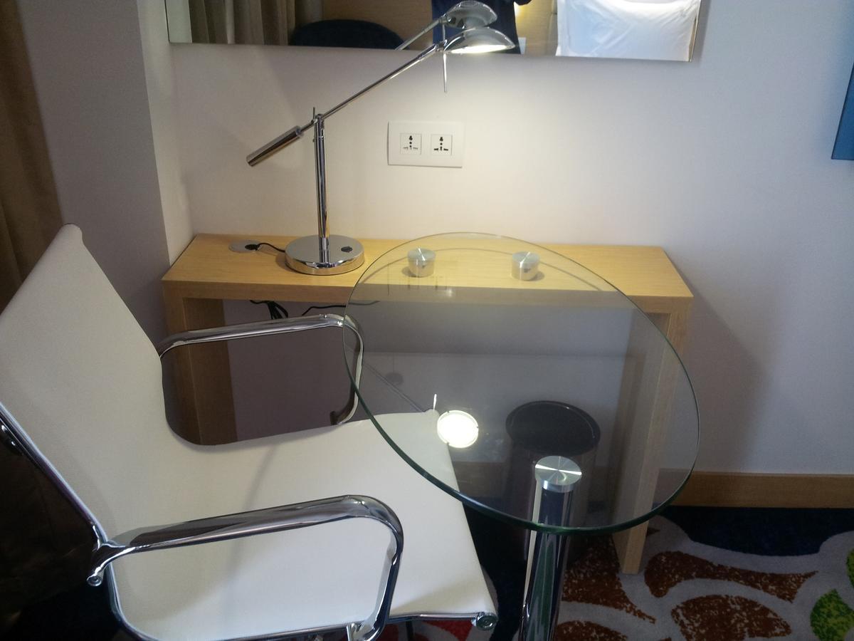 Holiday Inn Express Chennai Old Mahabalipuram Road Phòng bức ảnh
