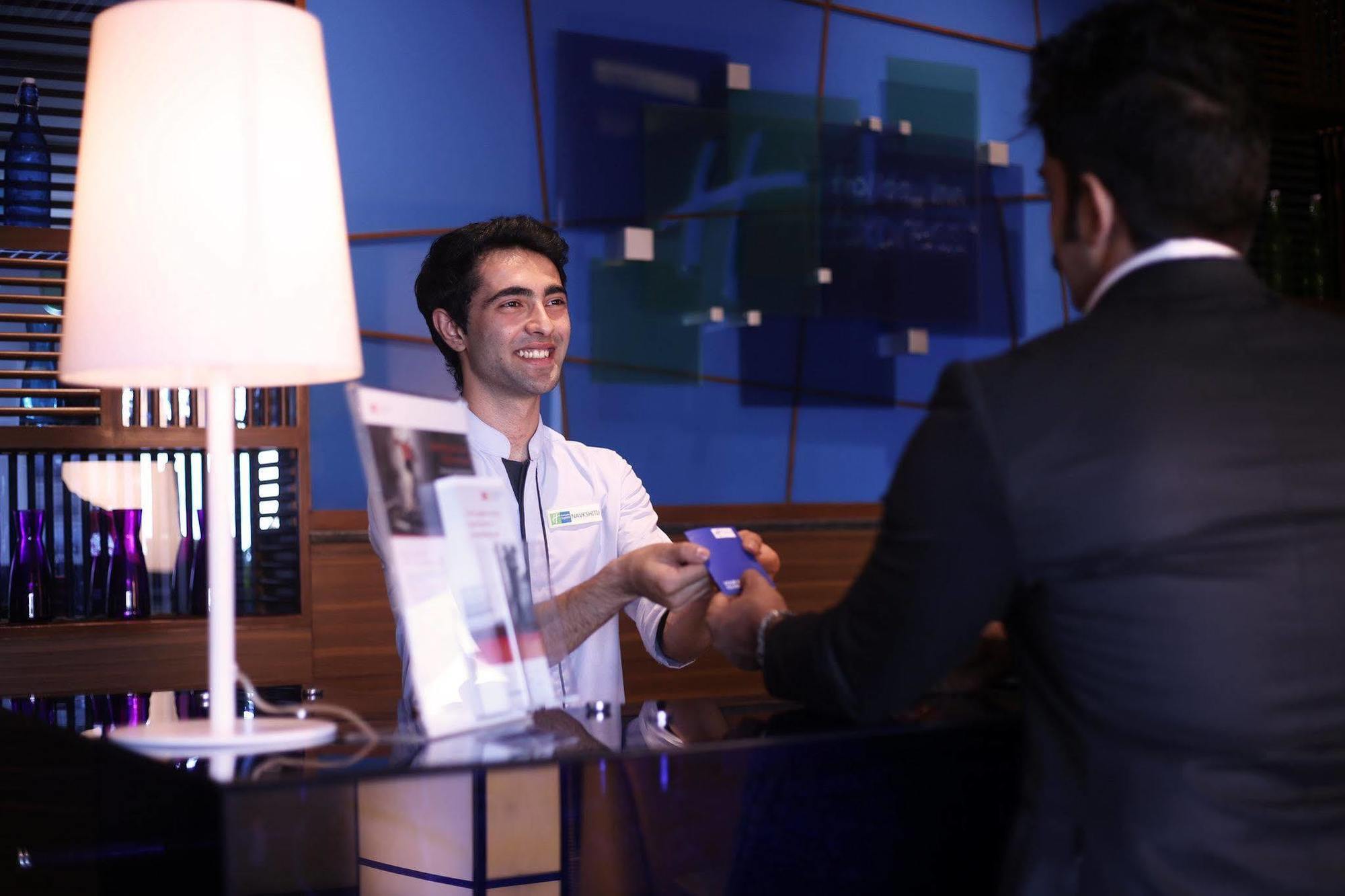 Holiday Inn Express Chennai Old Mahabalipuram Road Ngoại thất bức ảnh